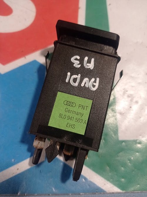 фото №7, Выключатель кнопка подогрев стекло audi a3 8l0941503a