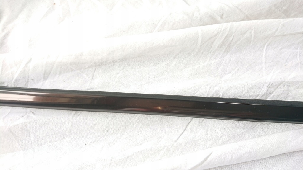 фото №6, Bmw e83 молдинг ущільнювач скло правий задня блиск