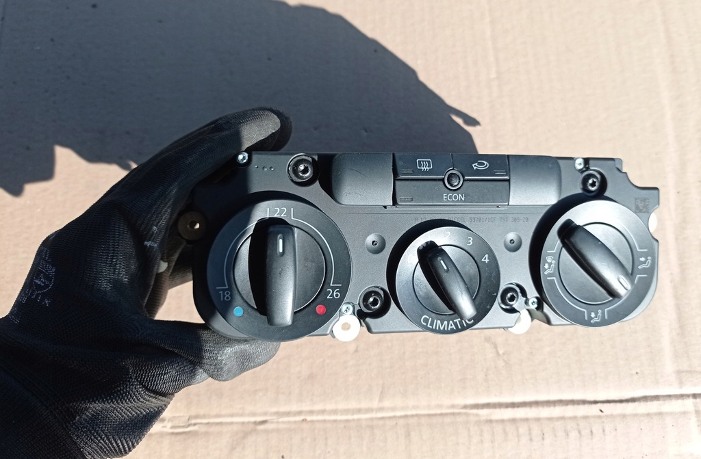 фото №1, Vw golf plus панель обдув 5m1820045