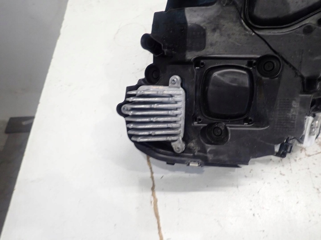 фото №10, Лампа перед левая mercedes s-klasa w223 full led