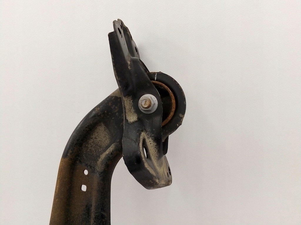 фото №8, Ступиця задня ліва toyota c-hr 1.8 hybrid zyx10_ - 2zr-fxe