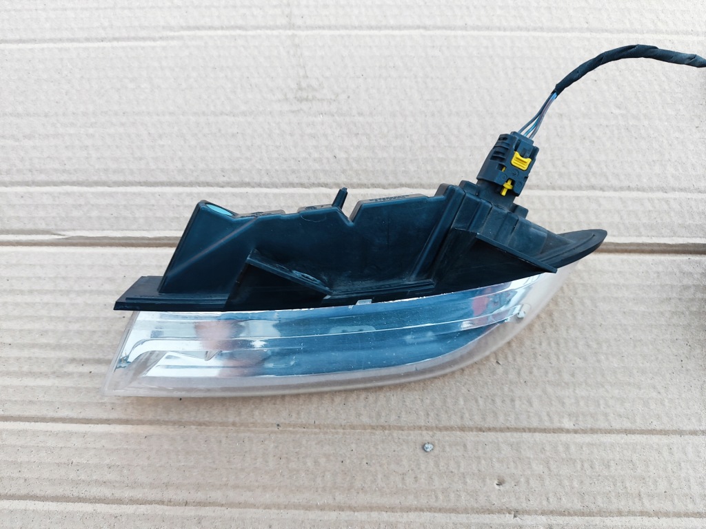 Renault scenic 3 рестайлінг  fl 13-16 ліхтар led drl лівий перед бампера Ціна