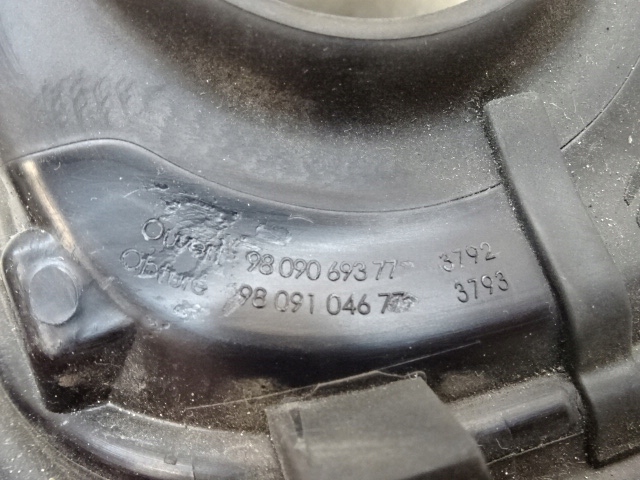 фото №6, Citroen jumpy peugeot expert iii защита резиновый элемент заливной ad blue 9809069377