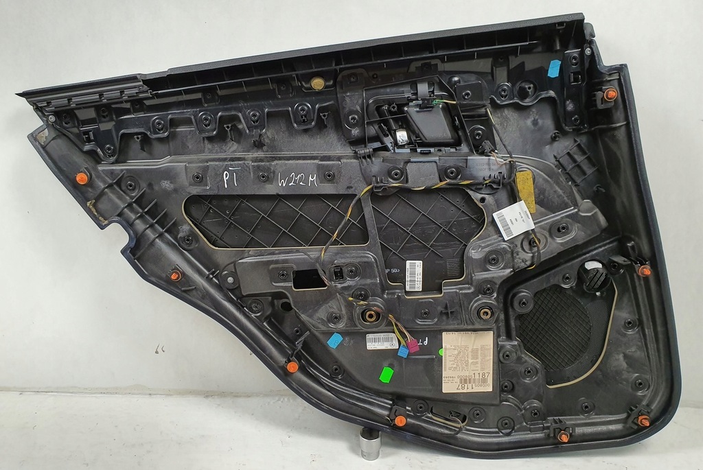 фото №8, Обивка обшивка дверь правый задняя mercedes w212