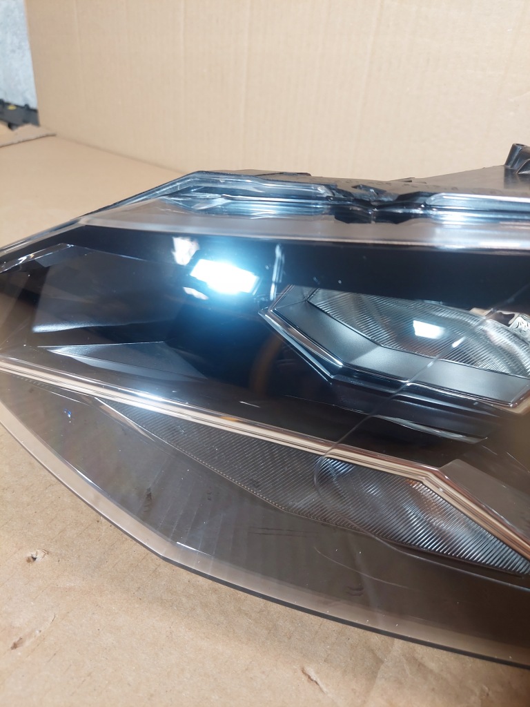 фото №12, Volkswagen оригинальный номер 2g1941006 фара