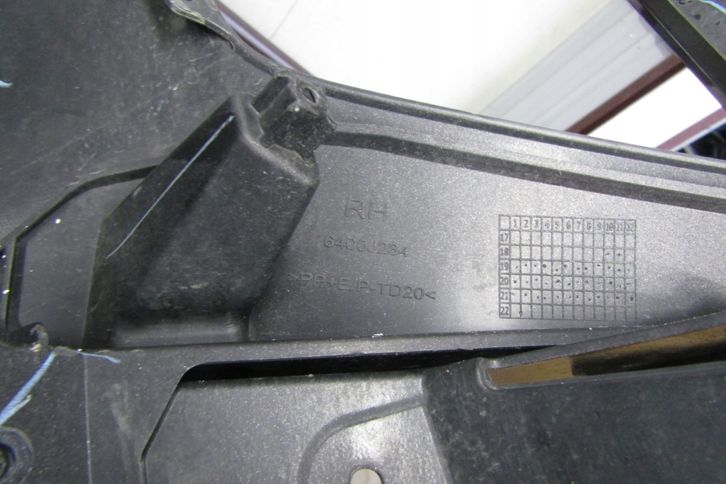 фото №12, Бампер перед передній mitsubishi l200 v 5 lift 18-