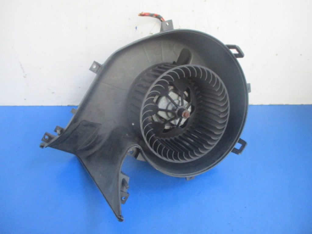фото №1, Opel vectra c lift воздуходувка воздуха valeo 985852t резистор