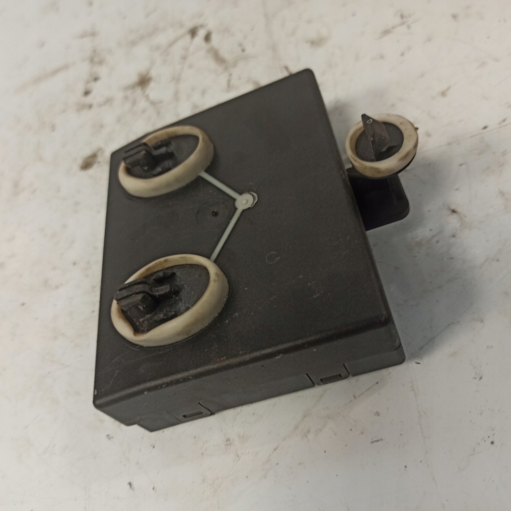 фото №10, Audi a4 b8 модуль блок керування двері 8k0959793