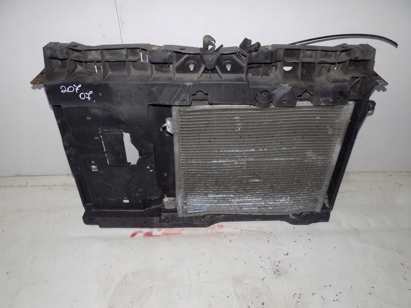 фото №1, Peugeot 207 hb pas передний радиатор