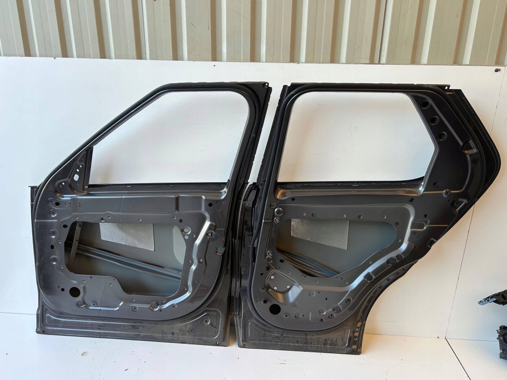 фото №9, Discovery v дверь сторона правый перед задняя оригинал