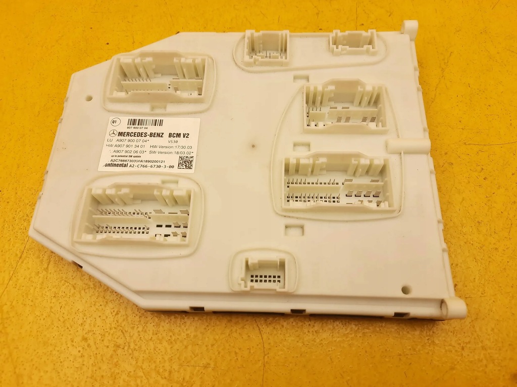 фото №1, Mercedes-benz sprinter w907 модуль блок управления sam a9079000704