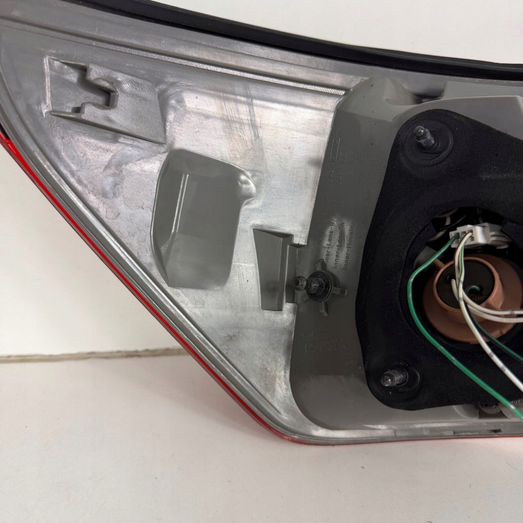 фото №9, Лампа правый задняя правая задняя lexus is250 is220 is оригинальный номер оригинал 8155153162