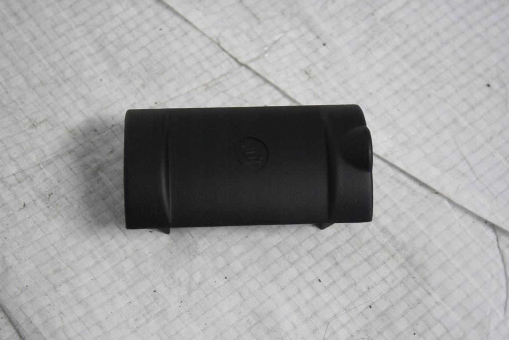 фото №1, Bmw x5 заглушка сиденье заднего 52207065880