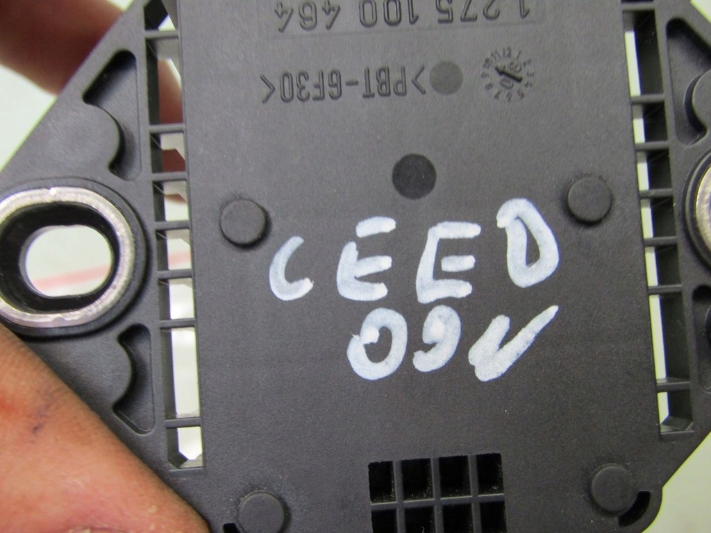 фото №8, Ceed i 09r датчик модуль esp 95690-3k500 0265005751