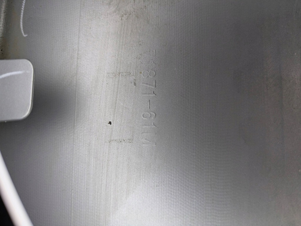 фото №10, Suzuki sx4 s-cross молдинг нижняя бампера заднего 71871-61m