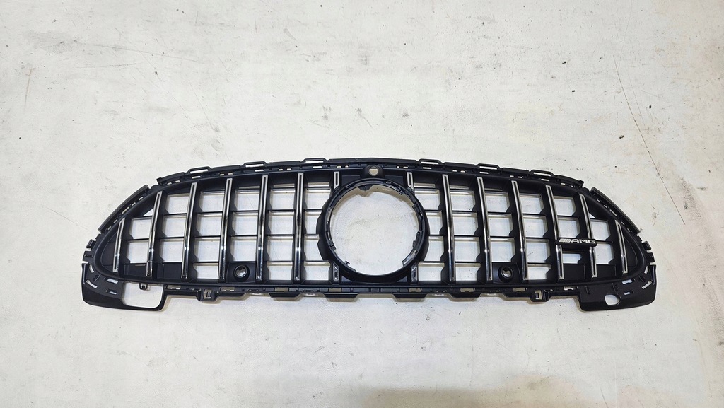 фото №1, Решітка радіатора решітка радіатора радіатора mercedes c-klasa w206 amg diamond a2068883300