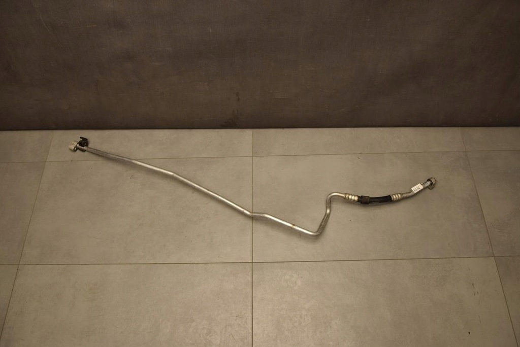 фото №1, Vw touareg 7p шланг трубка кондиционера 7p0820885