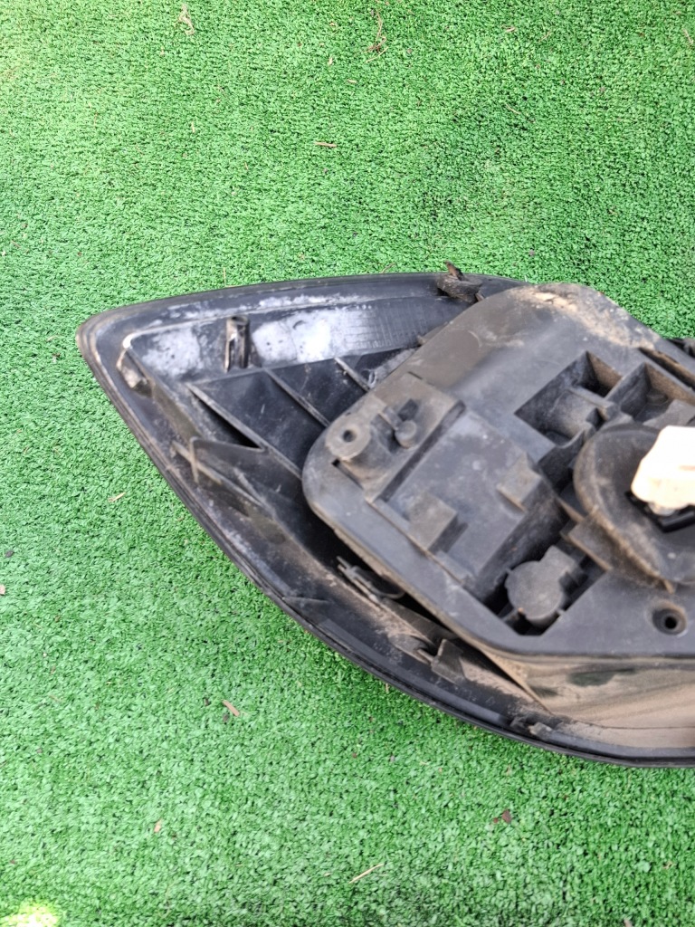 фото №6, Вкладиш лампи лівий задня renault twingo 2