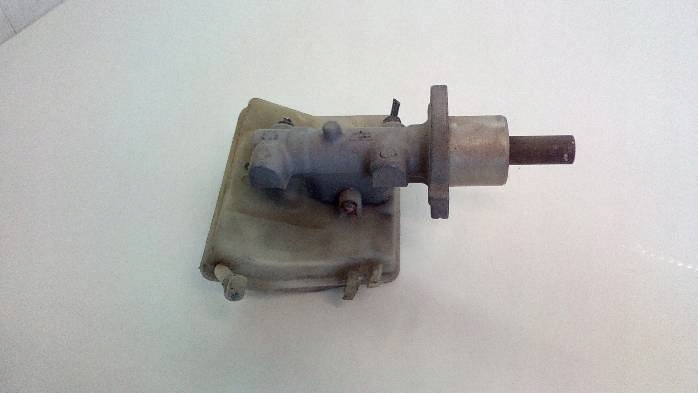 Насос тормозная ze бачком peugeot 206 Недорого