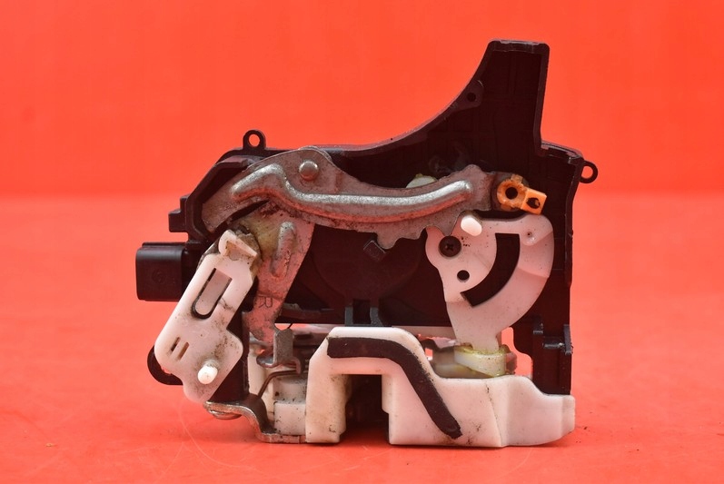 фото №1, Замок двері правий задня mitsubishi lancer 8 viii hb