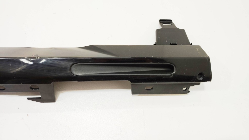 Bmw ix i20 порог Недорого