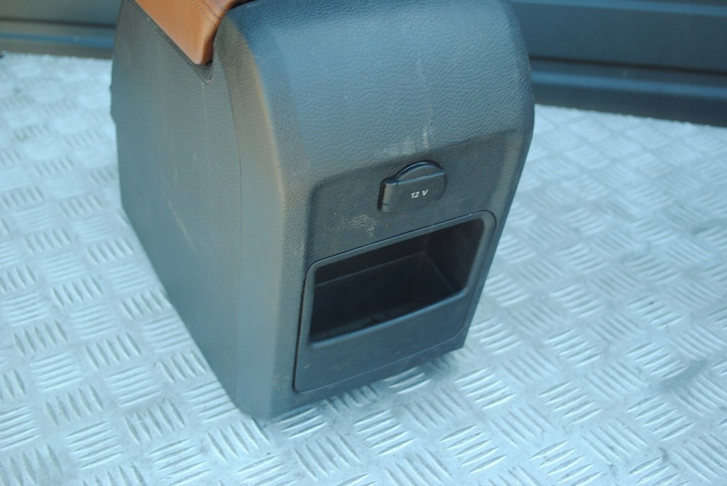 фото №5, Підлокітник vw eos