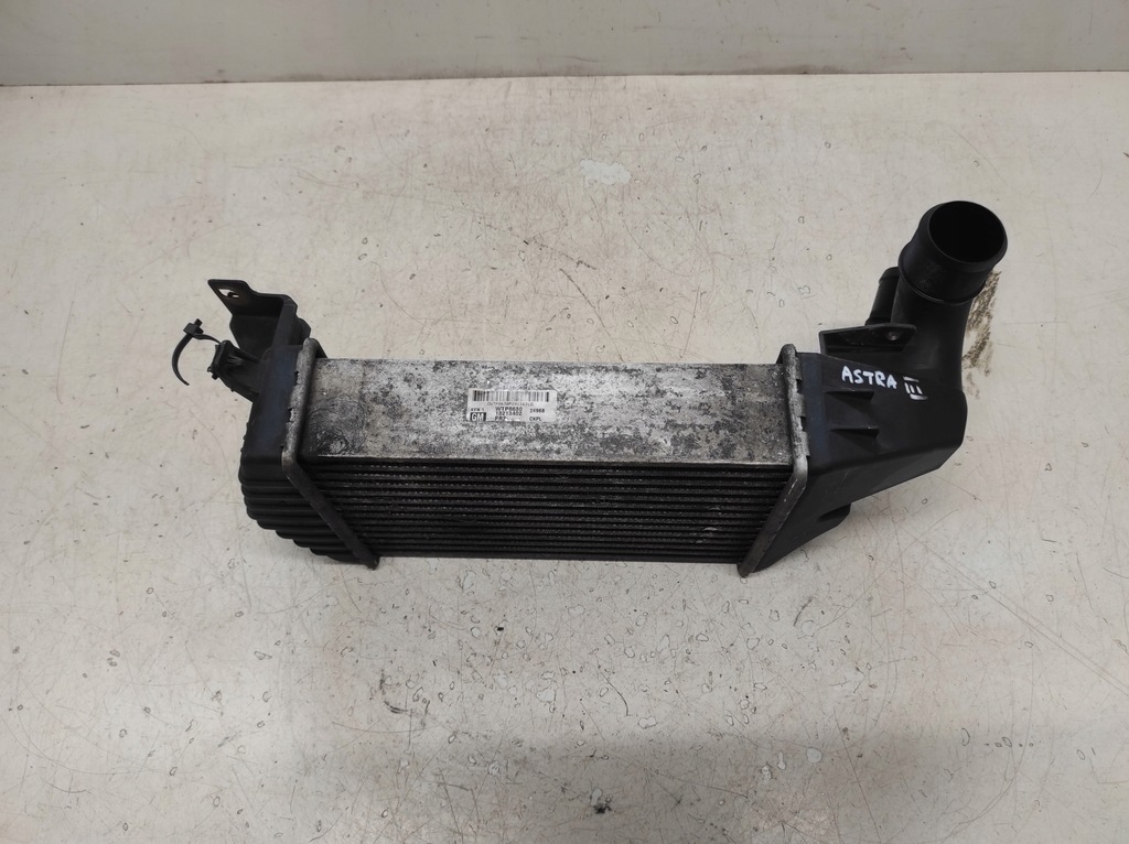 фото №3, Opel astra h 04- 1.9cdti интеркулер 13213402