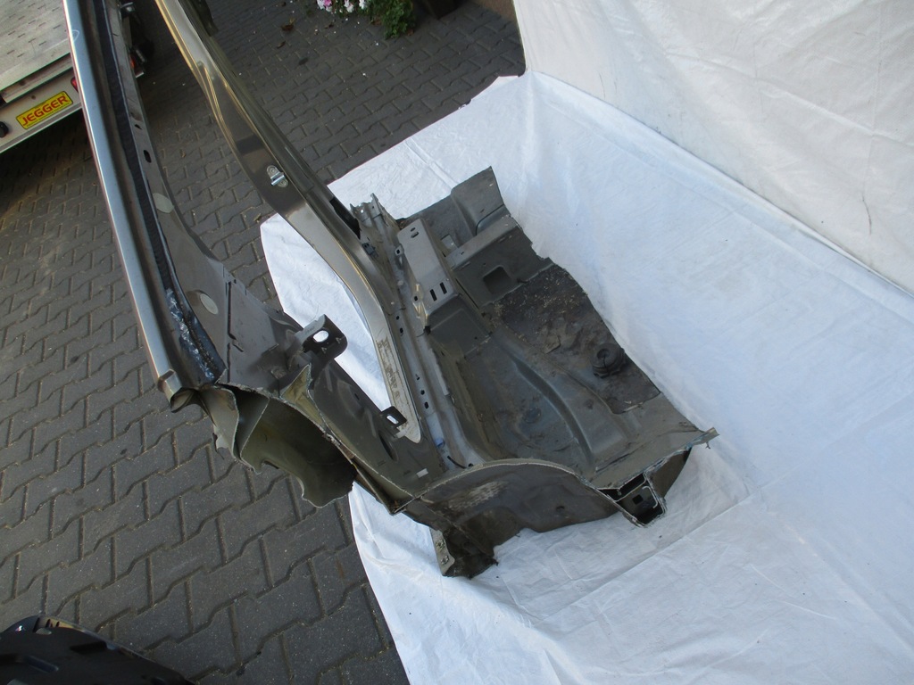 фото №3, Opel meriva b блок двигателя порог правый рама дверь