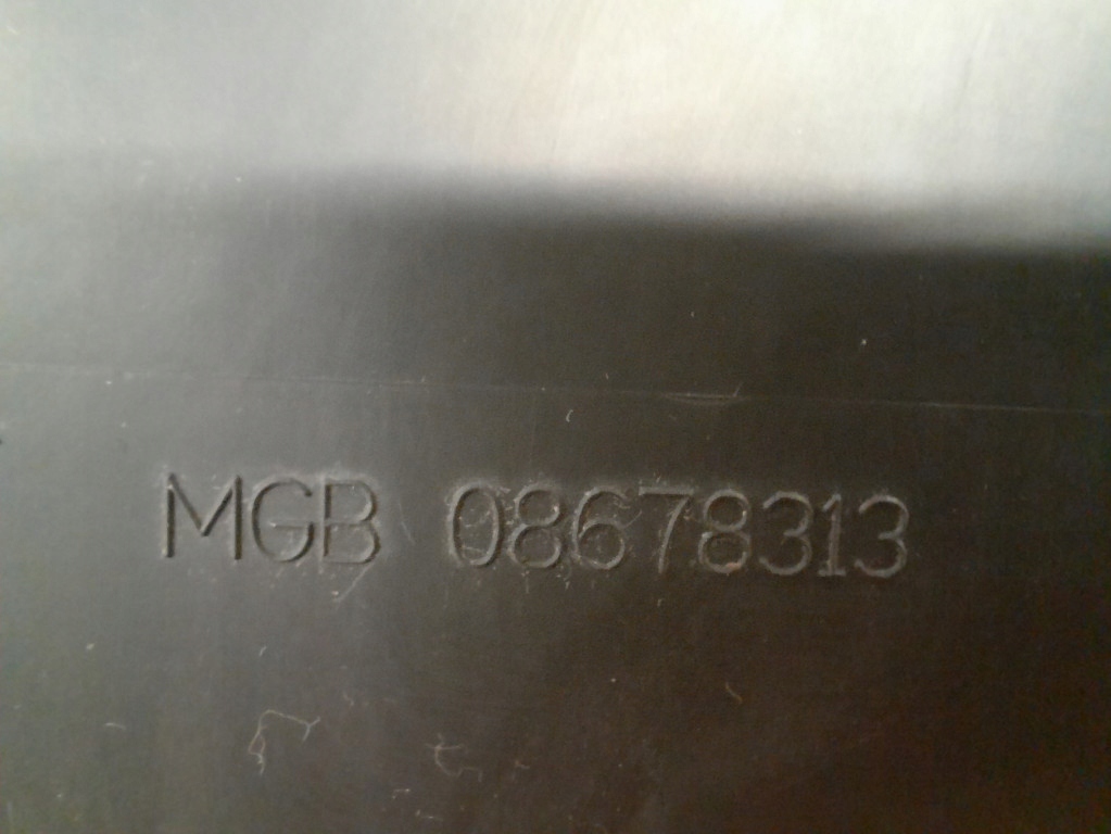 фото №5, Volvo s40 2.0 d ii 2 04-07 повітропровід повітря жалюзі 08678313 452-46