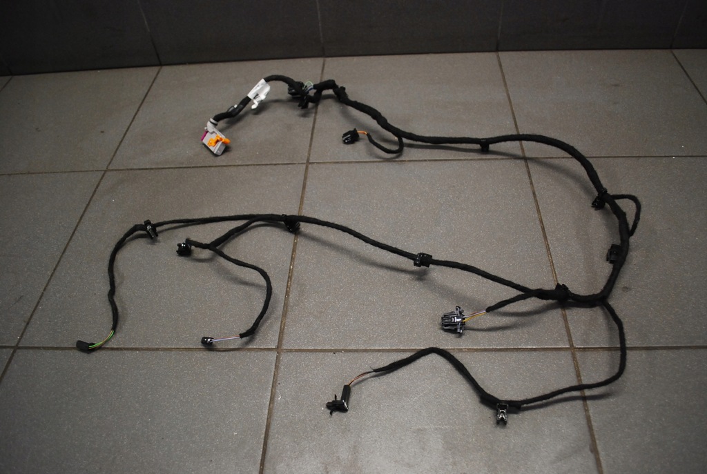 фото №1, Жгут обшивка перед дверь audi a8 d3 4e0971036d