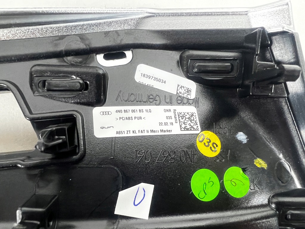 фото №11, Декоры накладки декоративные дверь audi a8 s8 d5 4n long black piano 4n4867086 1lq