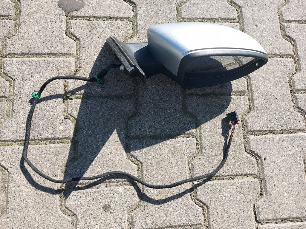 фото №1, Дзеркало праве vw passat b7 9 pin la7w