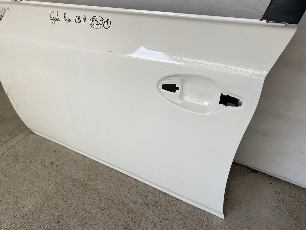 фото №11, Toyota prius 09r- дверь левая передние poznań giełda