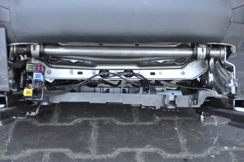 фото №10, Ford focus mk4 сиденья заднее сиденье обшивки кожа 20r uk