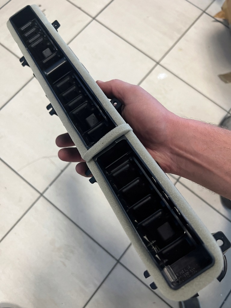 фото №6, Honda hr-v ii 15- решітка повітровід середня uk