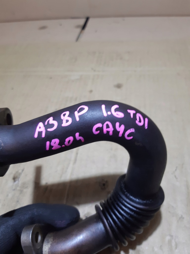 фото №4, Audi a3 8p 1.6 tdi трубка шланг egr 03l131521b