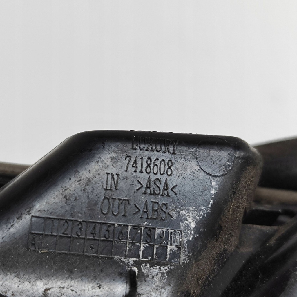 Bmw x3 g01 2019 решітка вентиляційна під  бампером заднім Недорого