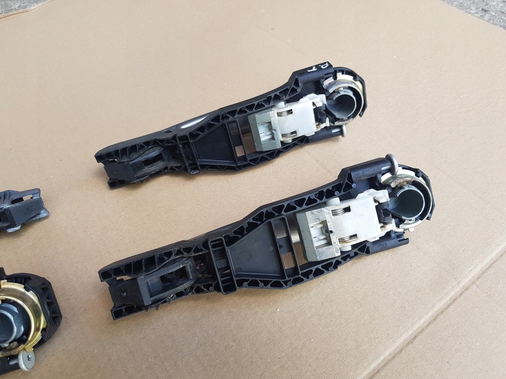 фото №8, Комплект ручки дверь ls7u seat altea toledo iii altea xl 4 штуки