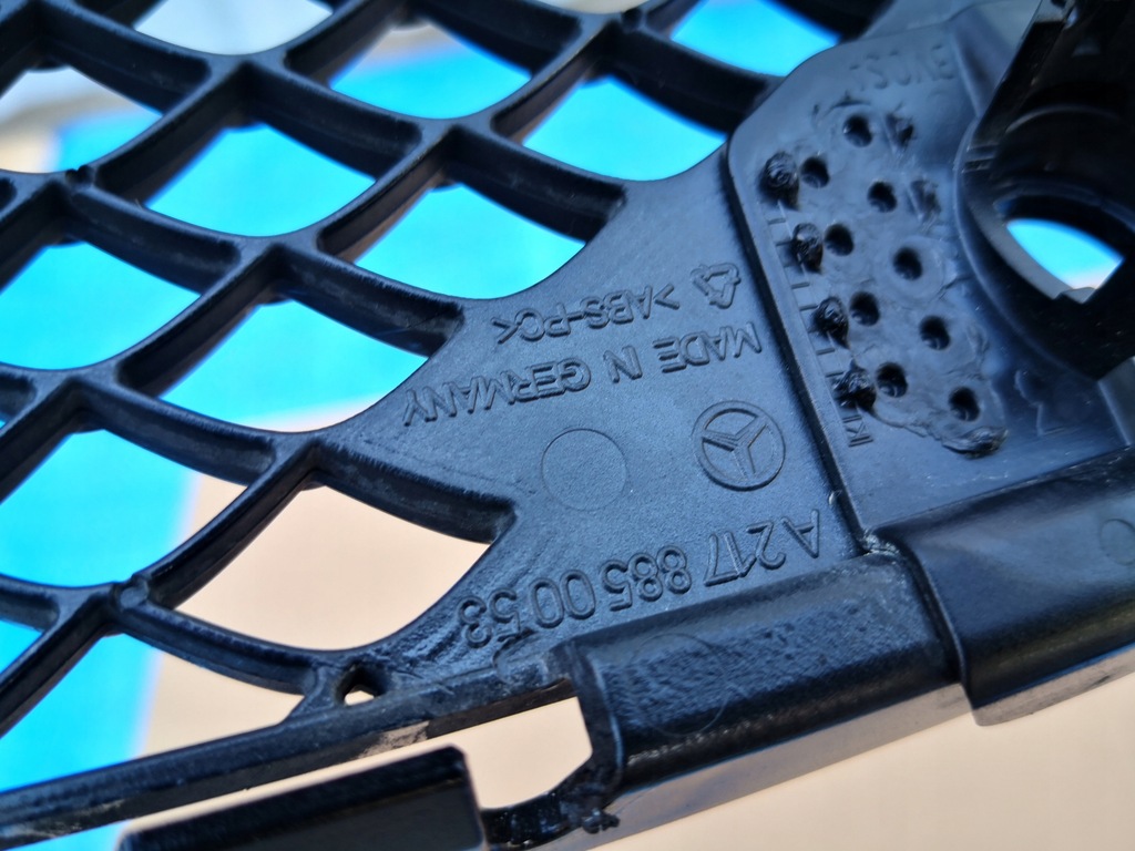 фото №12, Mercedes-benz оригинальный номер a2178850053 решётка бампера