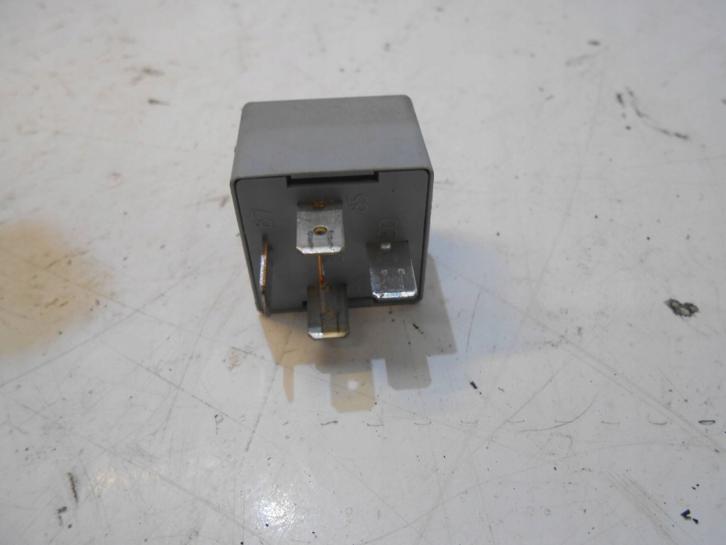 Renault megane 3 iii реле g.cartier 12v 35a 20241077 Недорого