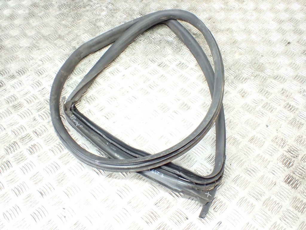 фото №10, Прокладка двері maserati quattroporte 13-