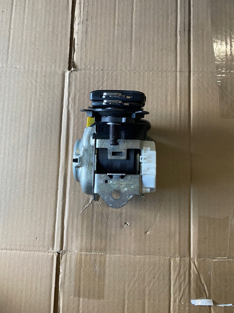 фото №1, Audi q7 4m pas безпеки лівий 3 ряд