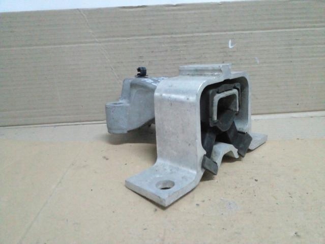 фото №1, Подушка двигателя dacia sandero i 08-12 1.2b