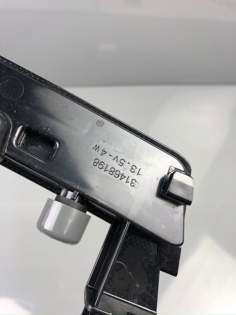 фото №4, Третій світло стоп volvo v60 ii 31468198