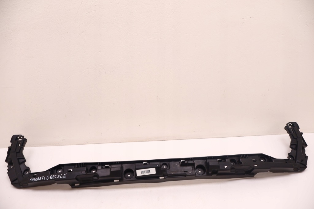 фото №7, Maserati grecale modena направляющая бампера задняя