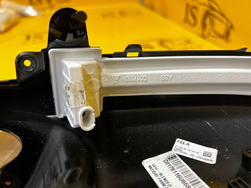 фото №7, Кришка захист дзеркало права bmw 3 f30 f31 4 f32 f33 nowa oem