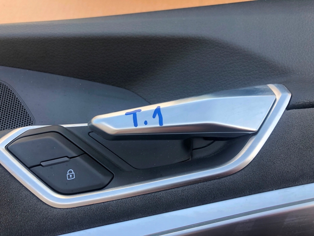 фото №8, Комплект обшивка обшивки двері задня лівий правий чорні алькантара audi e-tron 55