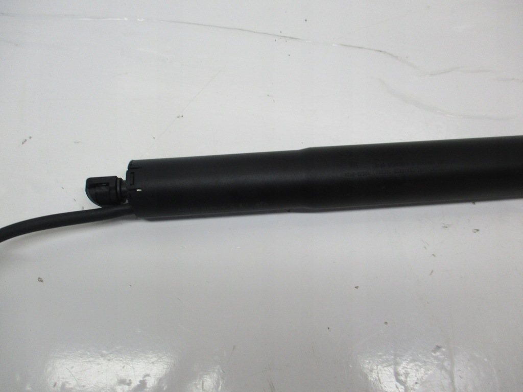 фото №5, Bmw оригинальный номер 7453413 амортизатор привод электрический крышка