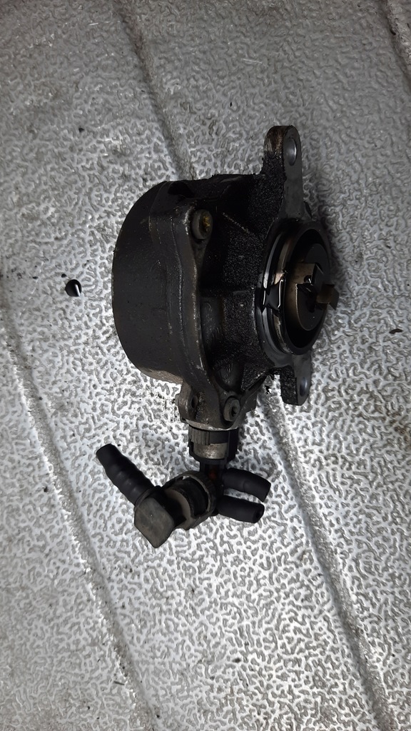 фото №4, Насос vacu renault espace iv 2.2d 05r 8200478188