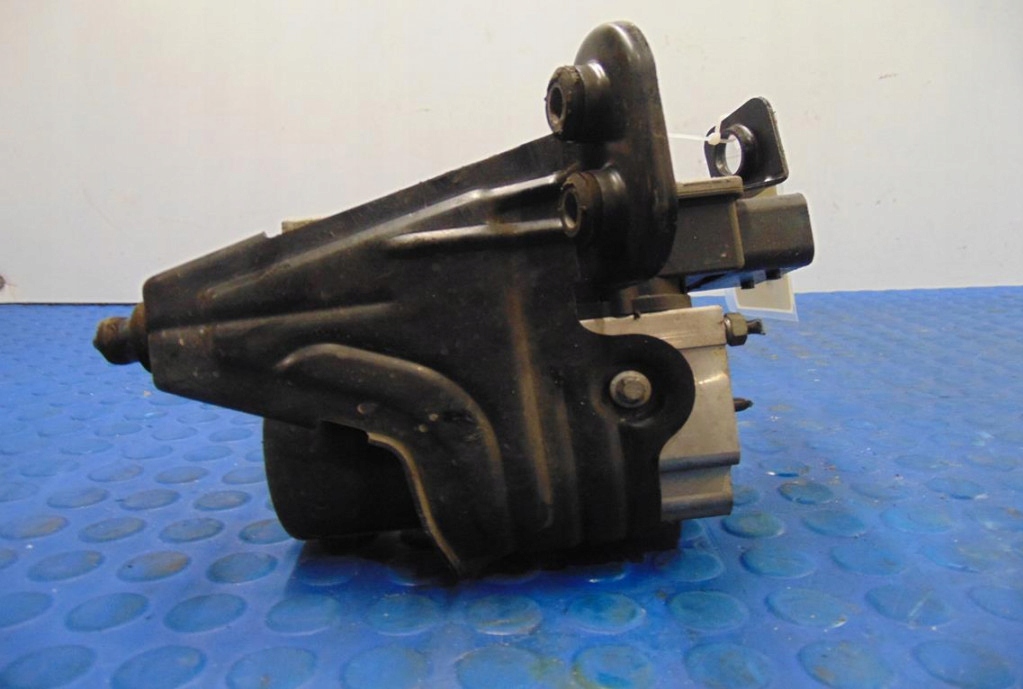 фото №1, Opel vectra c насос abs 13509201